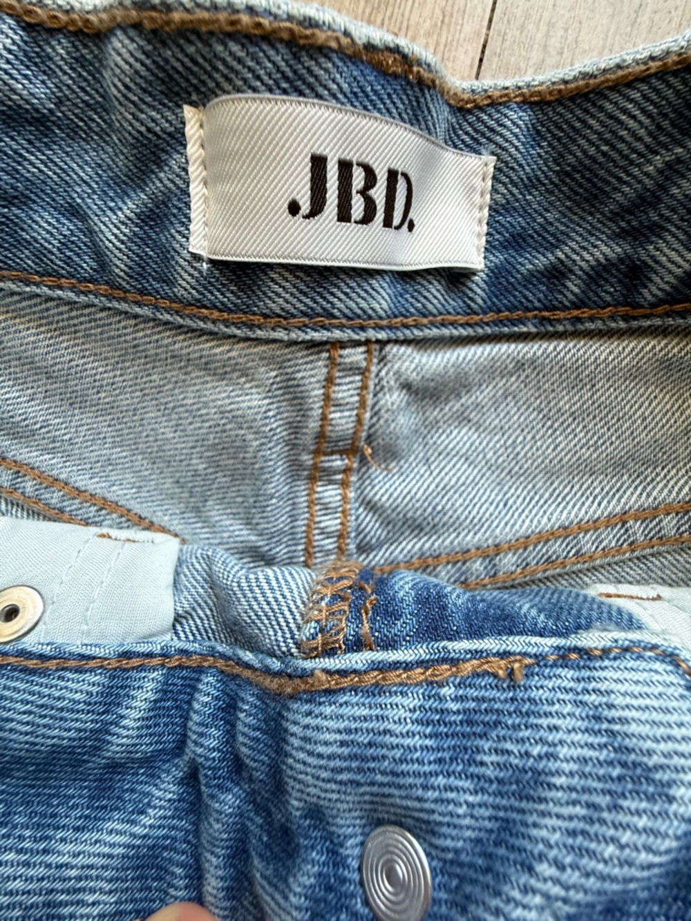 NWT JBD MEDIUM WASH HIGH WAISTED COTTON DENIM SHORTS Size Small - Picture 9 of 11